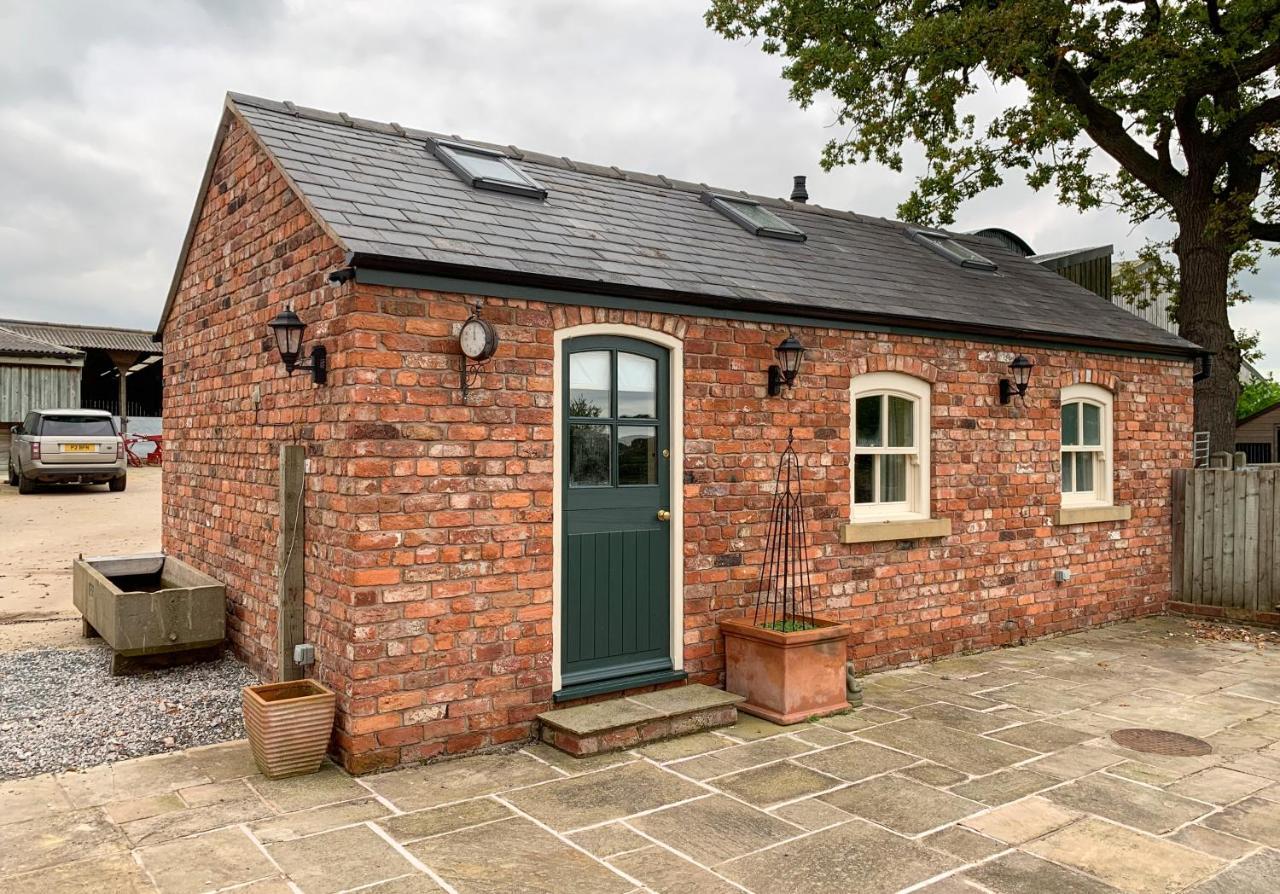 Hollies Farm B&B Wrexham Eksteriør bilde